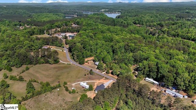 333 Oliver Road, Westminster, SC 29693