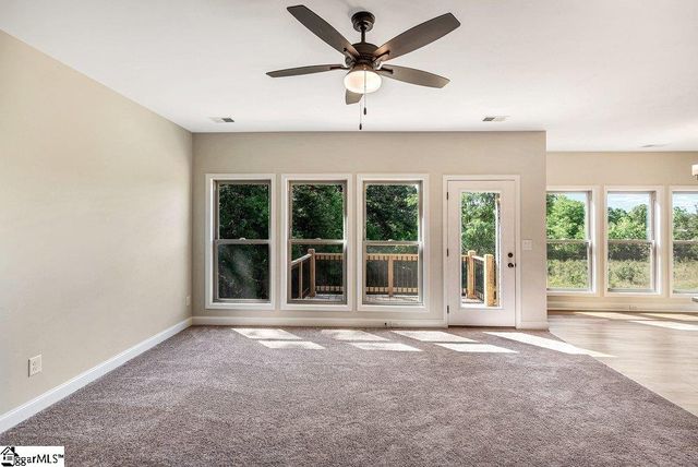333 Oliver Road, Westminster, SC 29693