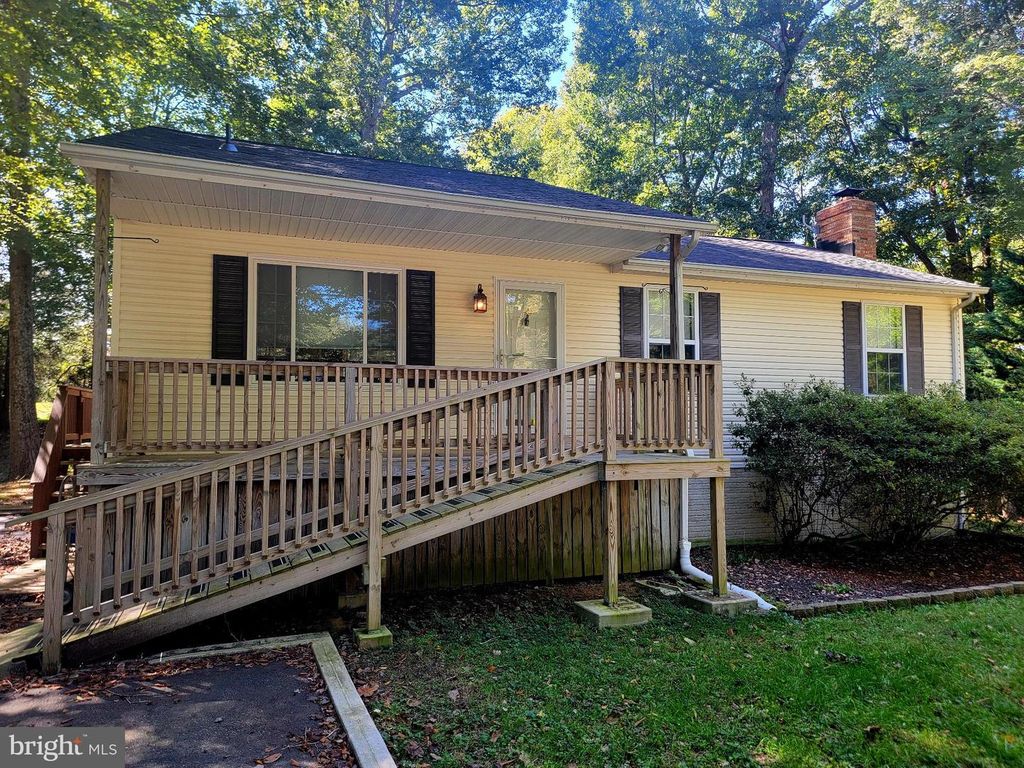 720 WILLOW RD, Lusby, MD 20657