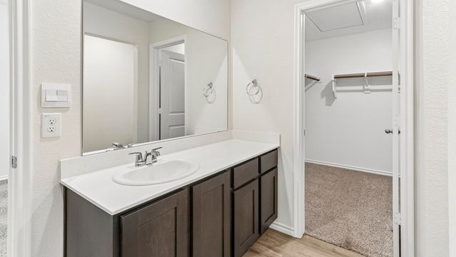 921 Jefferson Way, Sherman, TX 75090