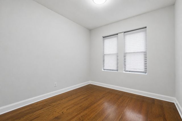 4520 W Jackson Boulevard, Chicago, IL 60624