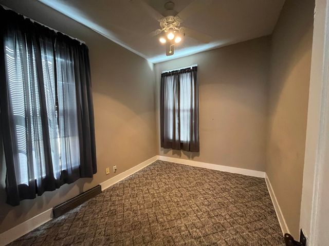 223 S 10th St, Salina, KS 67401