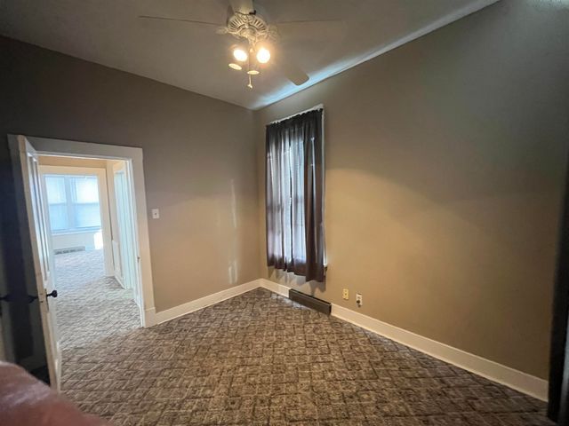 223 S 10th St, Salina, KS 67401