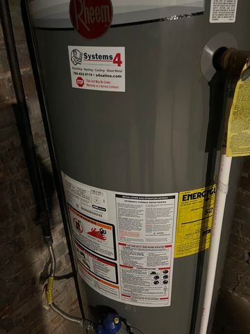 223 S 10th St, Salina, KS 67401