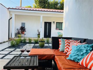 2039 Casa Grande Street, Pasadena, CA 91104
