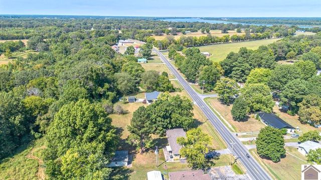 1542 US Hwy 60 W, Ledbetter, KY 42058