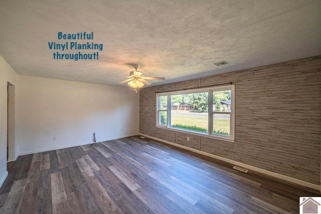 1542 US Hwy 60 W, Ledbetter, KY 42058