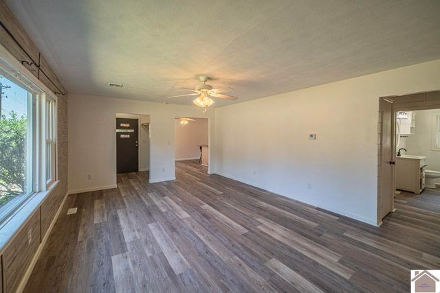 1542 US Hwy 60 W, Ledbetter, KY 42058