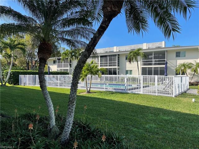1417 Chesapeake AVE # 101, Naples, FL 34102