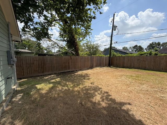 9426 Nyssa Street, Houston, TX 77078