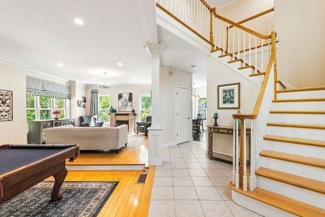 11 Windsor Dr, Foxboro, MA 02035