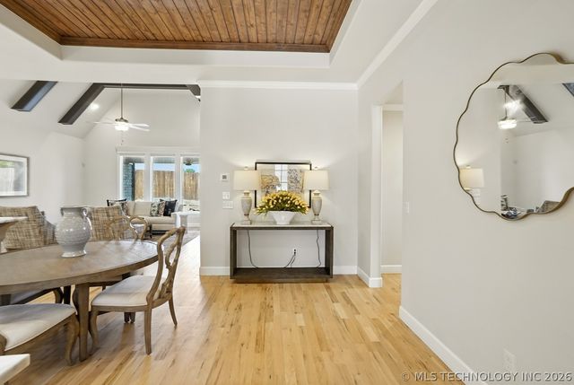 9105 E 62nd Place S, Tulsa, OK 74133