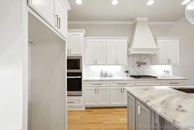 9105 E 62nd Place S, Tulsa, OK 74133