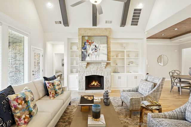 9105 E 62nd Place S, Tulsa, OK 74133