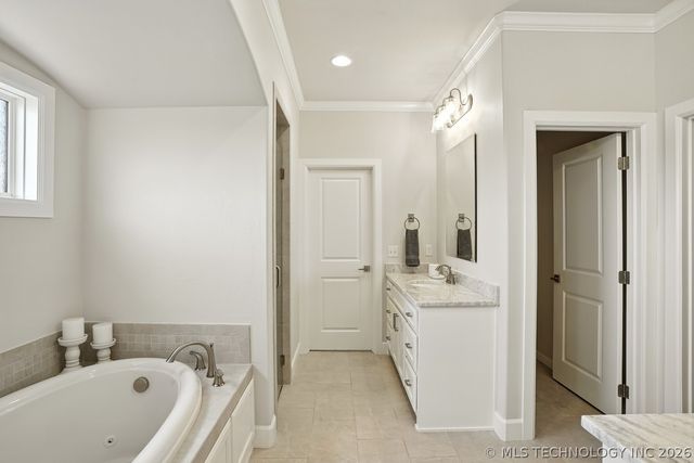 9105 E 62nd Place S, Tulsa, OK 74133