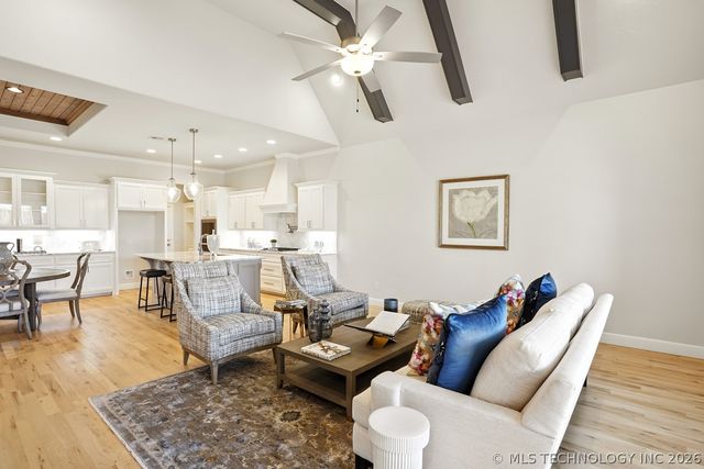 9105 E 62nd Place S, Tulsa, OK 74133