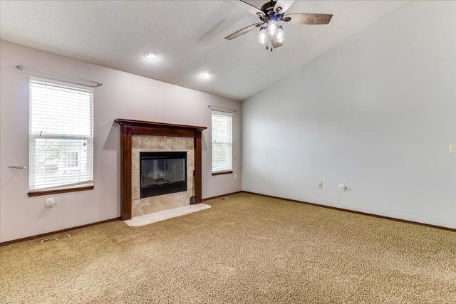 2314 S Limuel Cir, Wichita, KS 67235