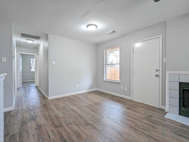 8106 Claiborne Street, Houston, TX 77078