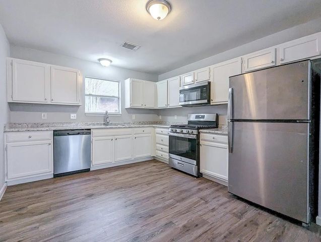 8106 Claiborne Street, Houston, TX 77078