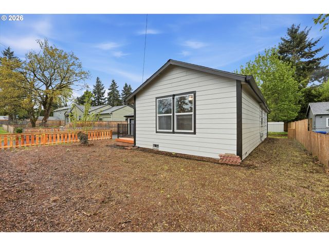 1350 Se 117TH Ave, Portland, OR 97216