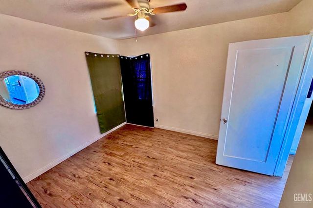 1720 Pacific Street, Bakersfield, CA 93305