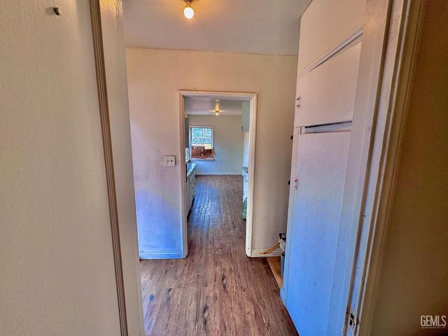 1720 Pacific Street, Bakersfield, CA 93305