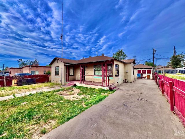 1720 Pacific Street, Bakersfield, CA 93305