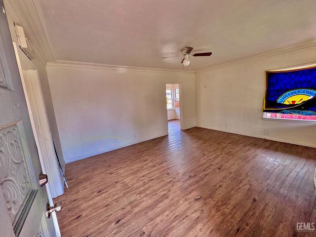 1720 Pacific Street, Bakersfield, CA 93305