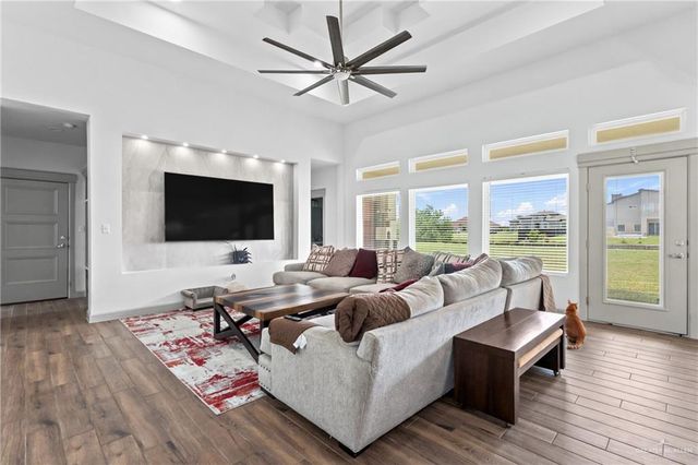 120 Canteros Drive, Rancho Viejo, TX 78575