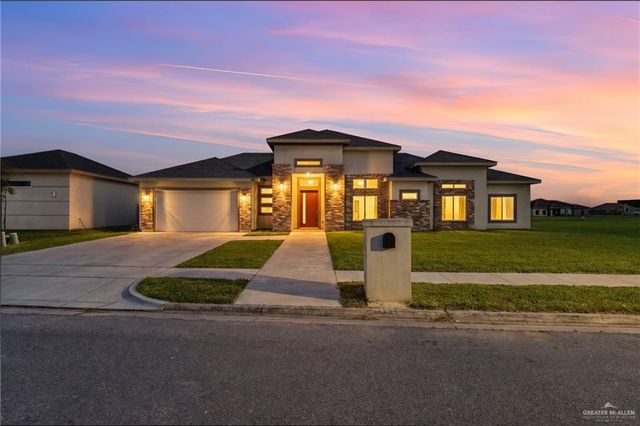 120 Canteros Drive, Rancho Viejo, TX 78575