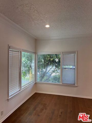 122 N Orlando Avenue 122, Los Angeles, CA 90048
