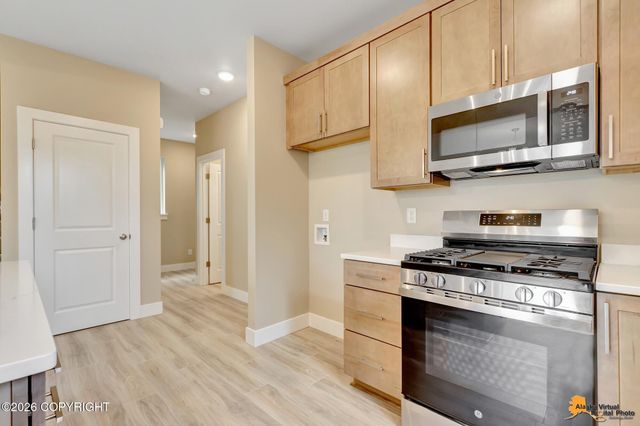 5998 Takotna Loop, Anchorage, AK 99504