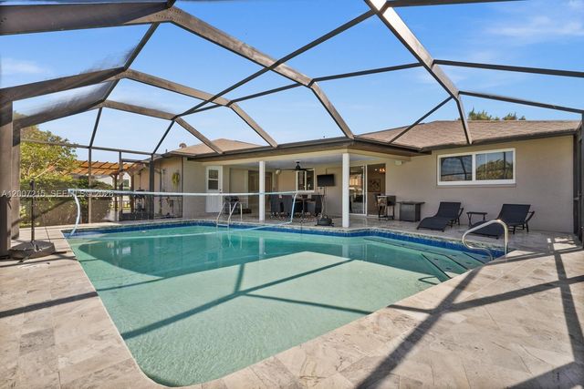 117 SE 40 TER, Cape Coral, FL 33904