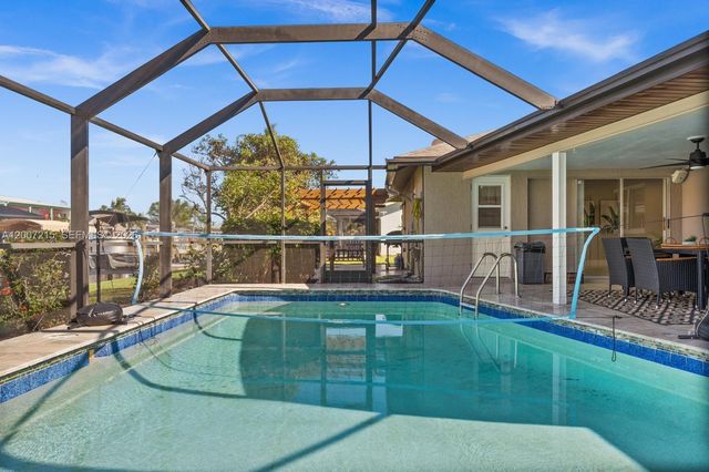117 SE 40 TER, Cape Coral, FL 33904