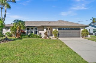 117 SE 40 TER, Cape Coral, FL 33904