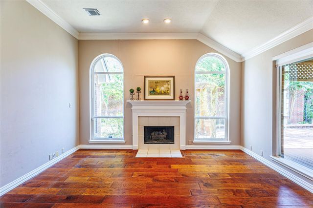 1247 Misty Lake Court, Sugar Land, TX 77498