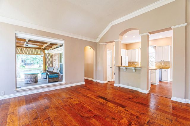 1247 Misty Lake Court, Sugar Land, TX 77498