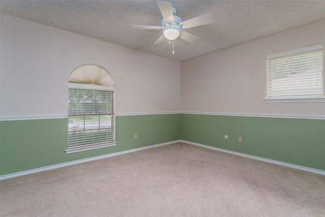1008 Rocky Canyon Road, Arlington, TX 76012