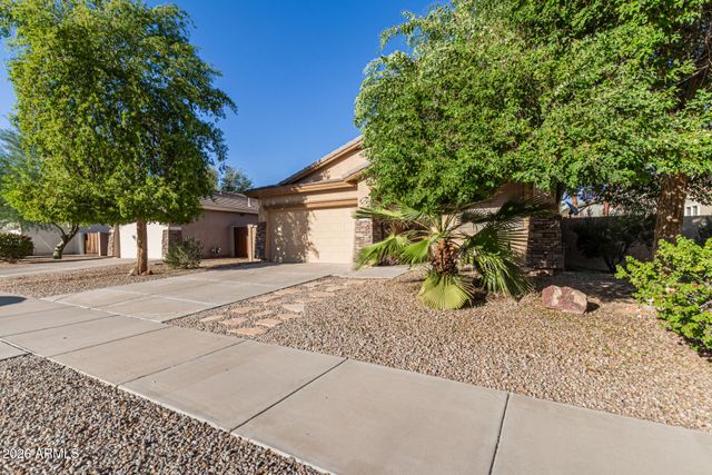 15276 W EDGEMONT Avenue, Goodyear, AZ 85395