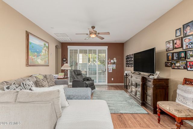 15276 W EDGEMONT Avenue, Goodyear, AZ 85395
