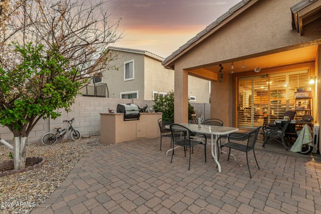 15276 W EDGEMONT Avenue, Goodyear, AZ 85395