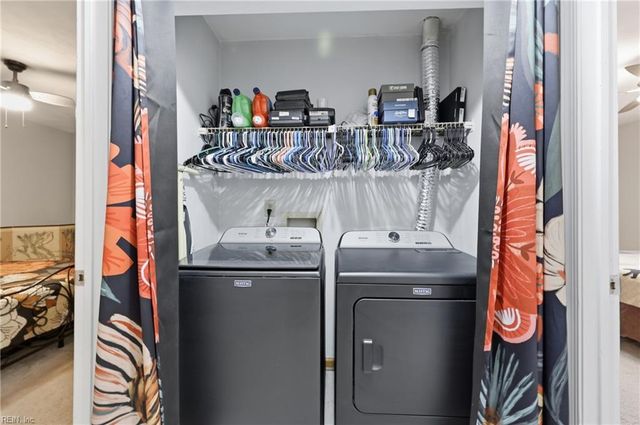 1504 Chickadee CT, Virginia Beach, VA 23454