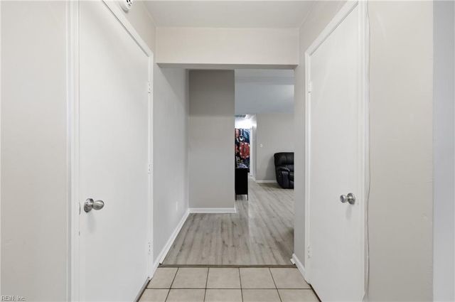 1504 Chickadee CT, Virginia Beach, VA 23454