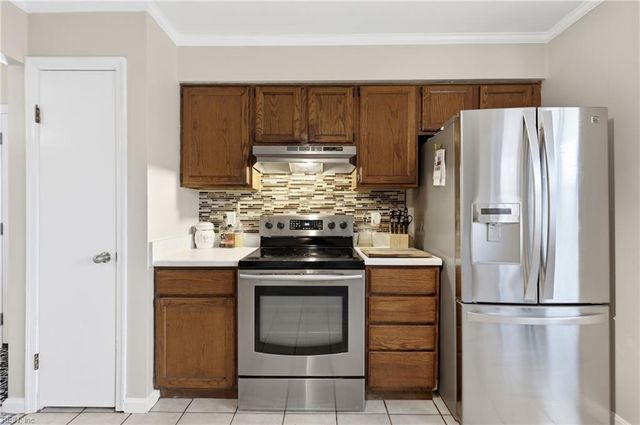 1504 Chickadee CT, Virginia Beach, VA 23454