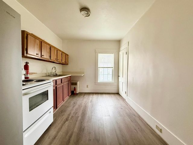 56 Jefferson Road, Whitefield, NH 03598