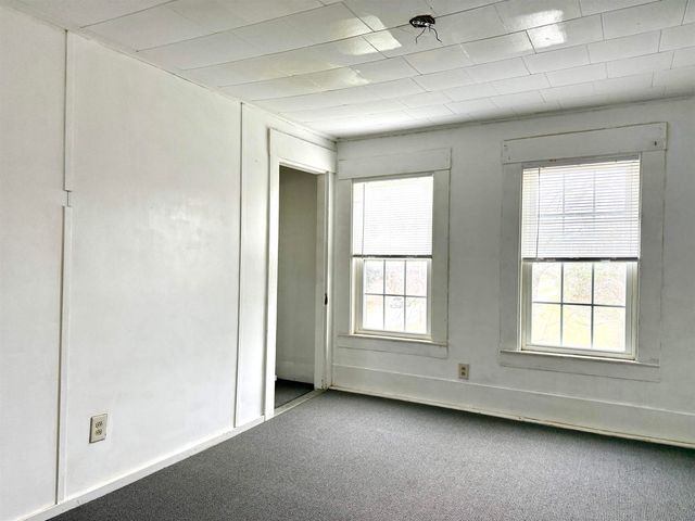 56 Jefferson Road, Whitefield, NH 03598