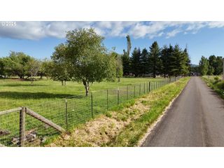14640 Sw PATRICIA Ave, Hillsboro, OR 97123