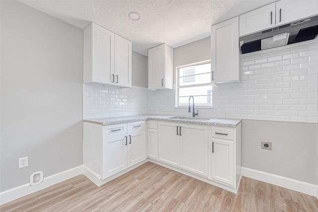 6715 Victoria Street, Houston, TX 77020