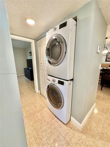 7561 NW 16th Street 2208, Plantation, FL 33313