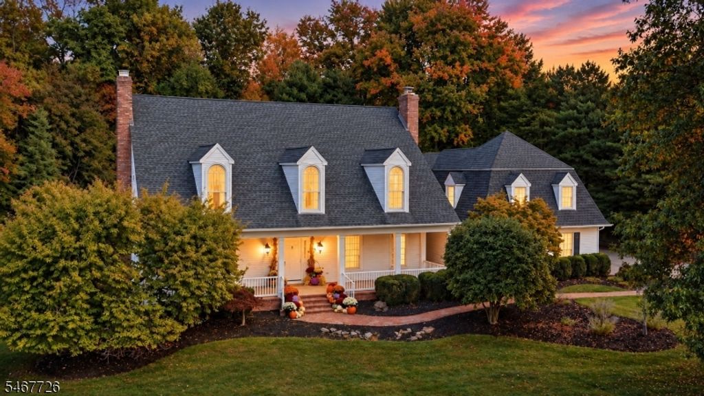 6 Wedgewood Dr, Clinton Twp., NJ 08801 — exterior